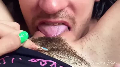 Morning Kink: Facesitting and Golden Shower Delight
