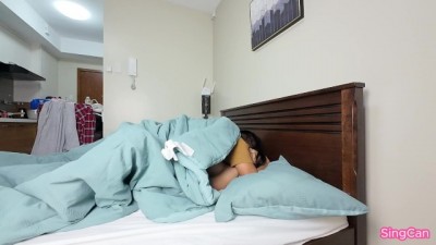 Pinay Wakes Up to Hot Morning Fuck Under the Blanket - 2024!