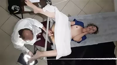 Gynecologist Appointment Turns into Steamy Clinic Fuck