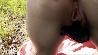 Masked Minx's Forest Finger Fuck: Gloved Groove and Wet Wild Orgasm