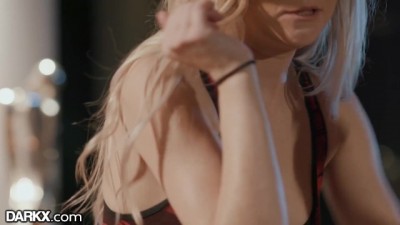 Petite Teen Treats Massive BBC (+18)