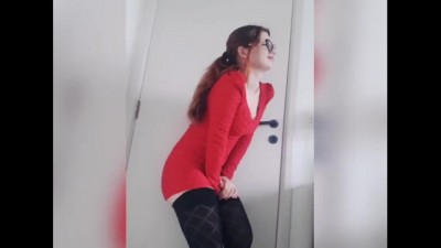 Youpornbi
- Sluty Secretary Pee Desperation