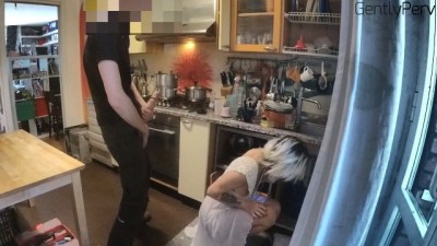 PLUMBER ADVENTURE massage gay video Pt 1