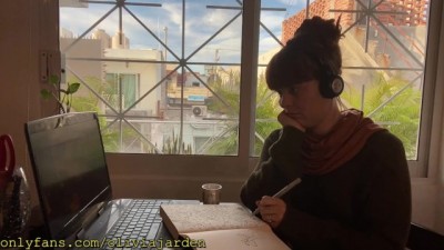 LOFi Girl Would Rather Be Studying 18 small tits a Big Cock -OnlyFans