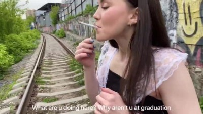 Последний звонок mz dani porn закончился кремпаем и … !!