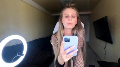 sex against mature women naked outside the phone