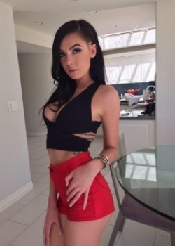 Marley Brinx