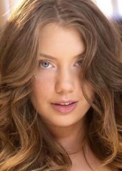Elena Koshka